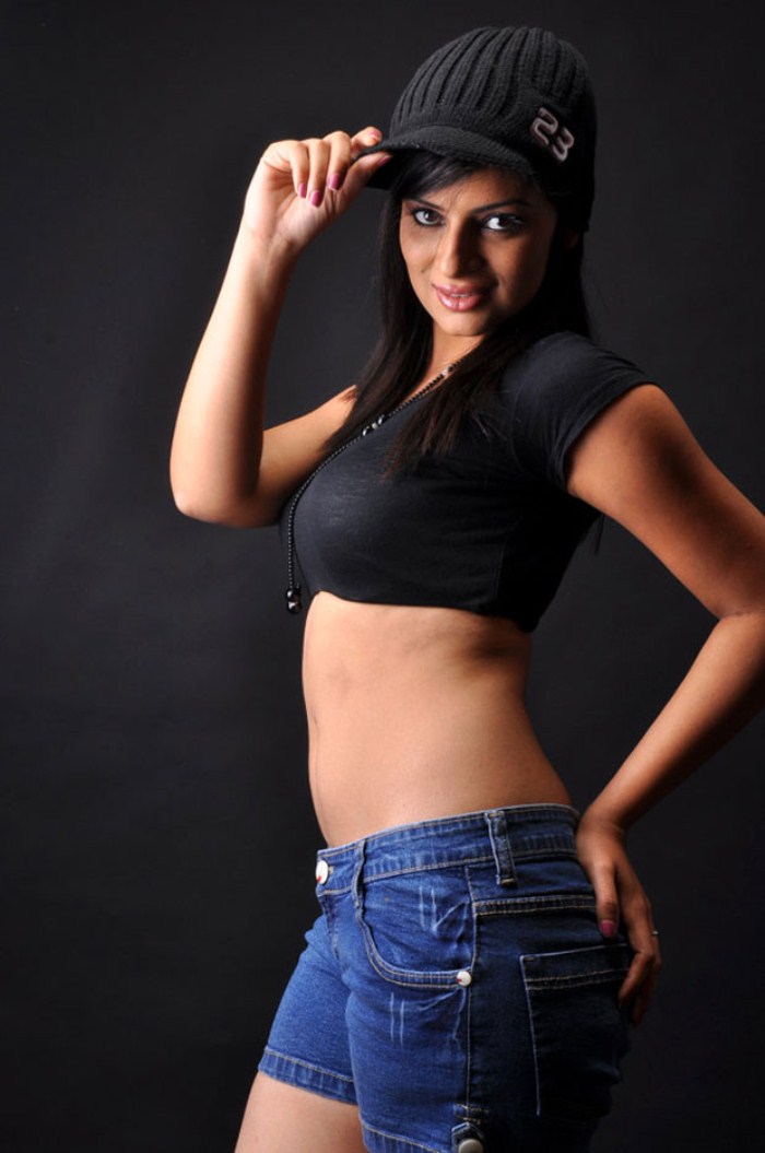 Anuhya Reddy in Black Dress Hot Photo Shoot Stills