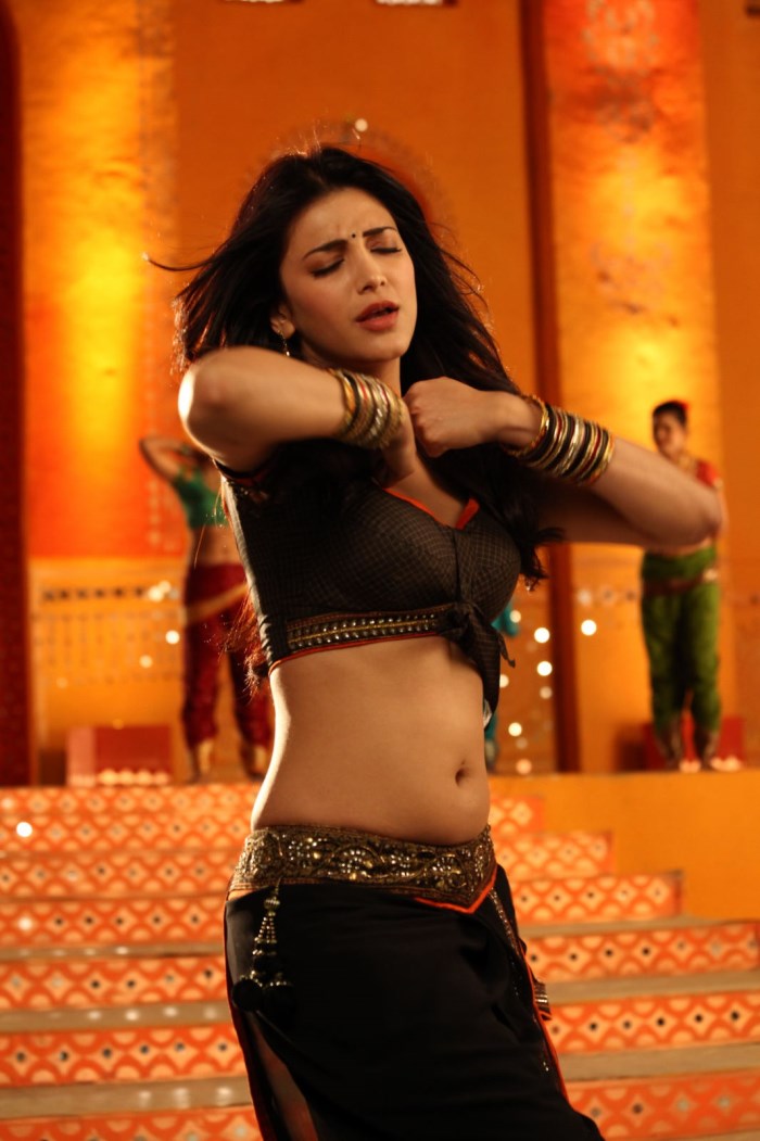 Picture 668096 Balupu Shruti Hassan Hot Stills New