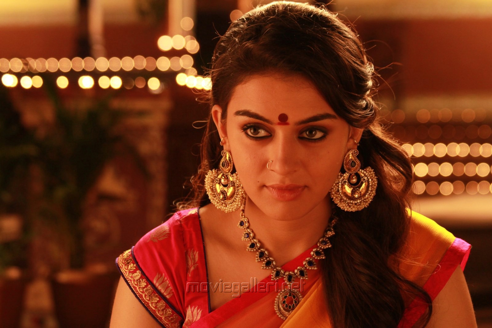 Actress Hansika Motwani in <b>Chandrakala Telugu</b> Movie Stills [ Gallery View ] - chandrakala_telugu_movie_stills_hansika_motwani_lakshmi_rai_andrea_jeremiah_3f288bd