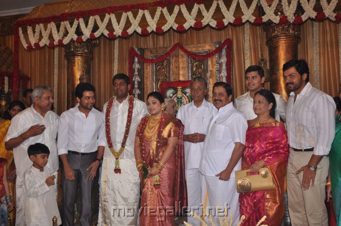 Suriya Karthik Sivakumar Four Frames Kalyanam son Wedding Pictures