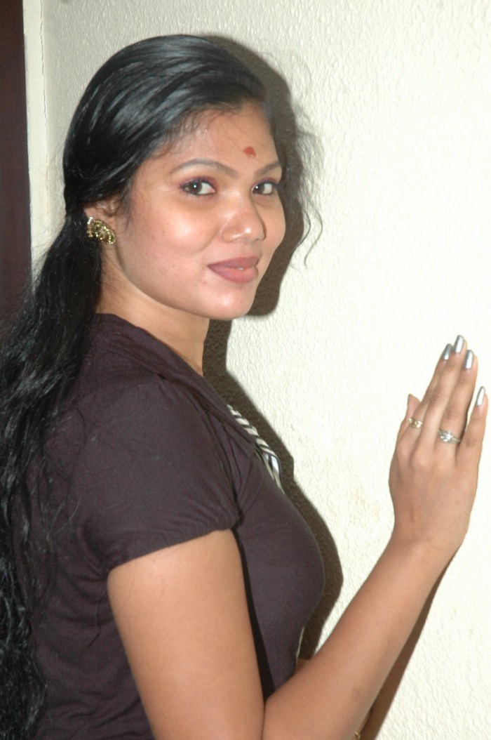 Photos new tamil Hot and