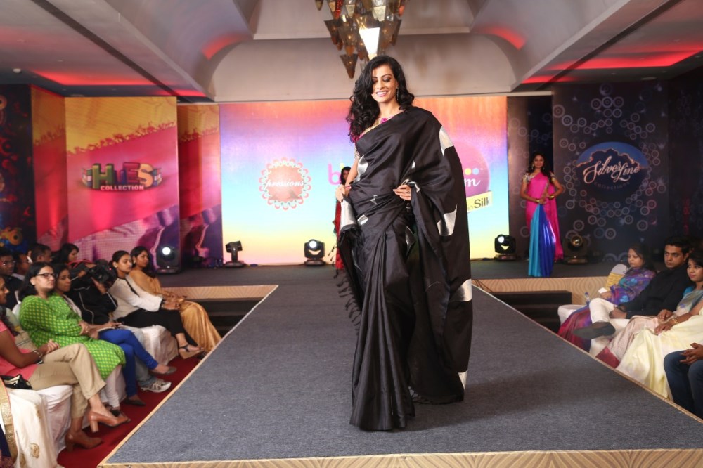 Palam Silks Festive Collections 2015 Fashion Show Stills