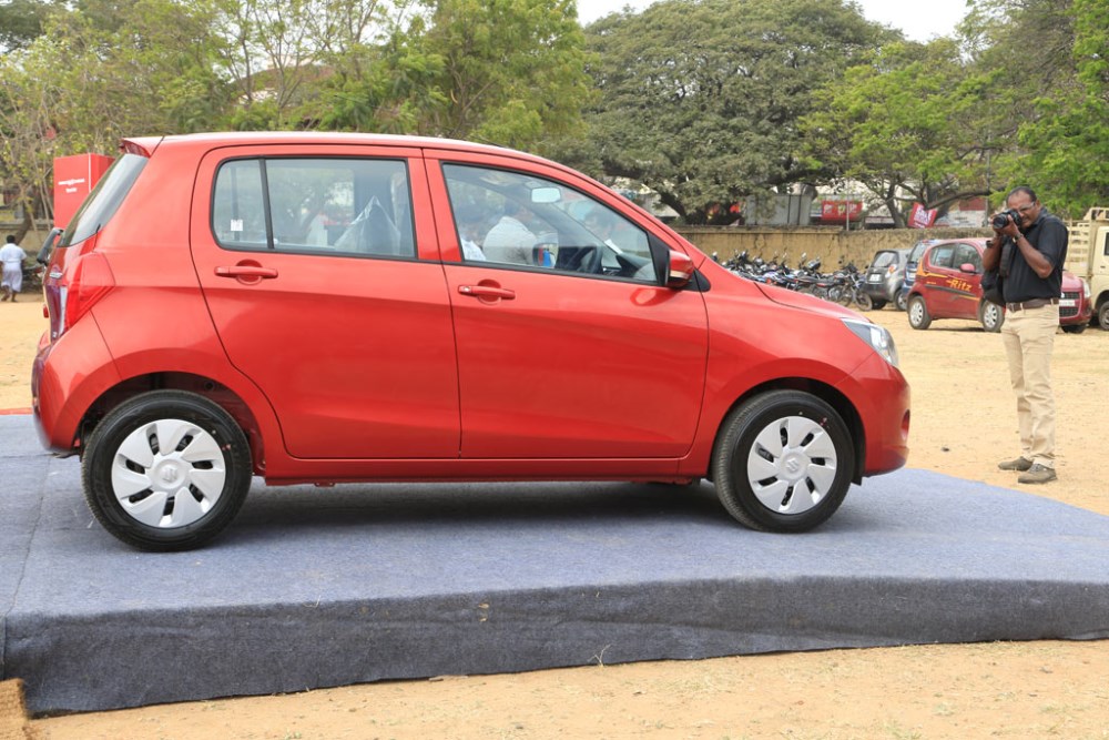  - tamil_actor_ramesh_khanna_unveils_celerio_expo_car_photos_4c6ff3f