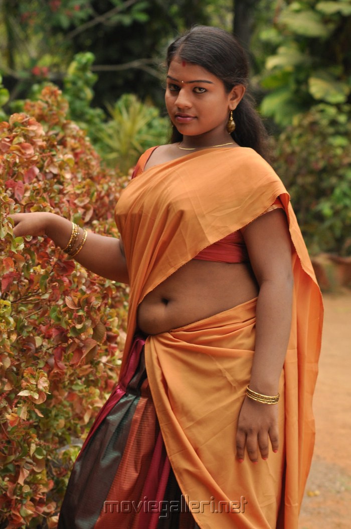 Picture 256971 Selathu Ponnu Movie Actress Kamali Hot Stills New