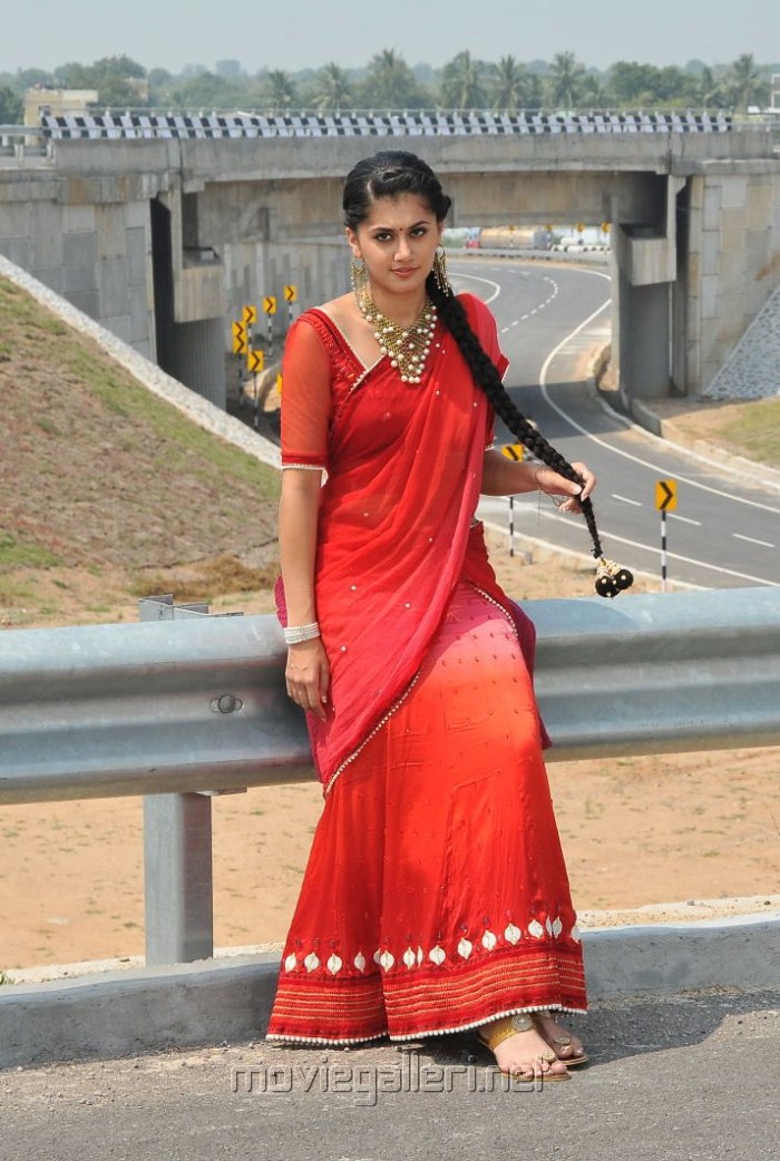 Picture 226624 Tapasee Pannu In Red Saree Stills New Movie Posters