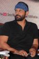 Actor Vikram @ 10 Endrathukulla Movie Press Meet Photos