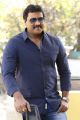 2 Countries Movie Hero Sunil Interview Stills