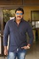 2 Countries Hero Sunil Interview Stills