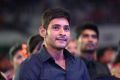 Mahesh Babu at the '61st Idea Filmfare South Awards 2013'