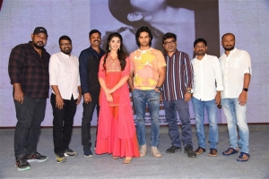 Aa Ammayi Gurinchi Meeku Cheppali First Look Launch Stills