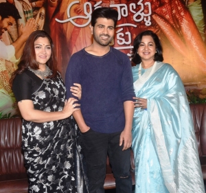 Kushboo, Sharwanand, Radhika @ Aadavallu Meeku Joharlu Press Meet Stills