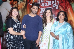 Kushboo, Sharwanand, Rashmika, Radhika @ Aadavallu Meeku Joharlu Press Meet Stills