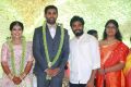 Aari wife Nadhiya @ Aadhav Kannadasan Vinodhinie Wedding Reception Photos