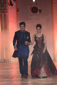 Genelia, Ritesh Walk For Neeta Lulla @ India Bridal Fashion Week 2013