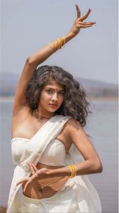 Actress Aaradhya Devi Hot Photoshoot Pics