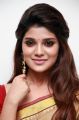 Kannai Nambathey Actress Aathmika in Silk Saree HD Photos