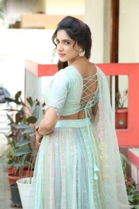 Kaliyuga Pattanam Lo Heroine Aayushi Patel Interview Pictures