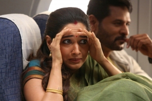 Tamanna, Prabhu Deva in Abhinetri 2 Movie Stills HD