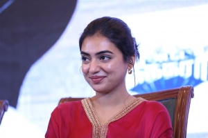 Actress Nazriya Nazim @ Adade Sundara Movie Press Meet Stills