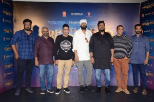 Pramod Uppalapati, Rajesh Nair, Bhushan Kumar, Prabhas, Om Raut, Dil Raju, Vikram Reddy @ Adipurush 3D Teaser Launch Stills