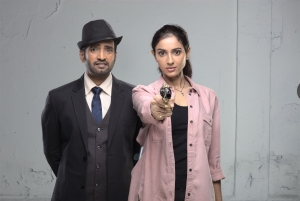 Santhanam, Riya Suman in Agent Kannayiram Movie HD Images