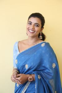 Sankranthiki Vasthunam Actress Aishwarya Rajesh Saree Pictures