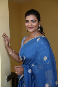 Sankranthiki Vasthunam Actress Aishwarya Rajesh Saree Pictures