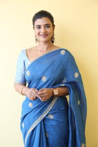 Aishwarya Rajesh Pictures @ Sankranthiki Vasthunam Interview