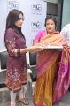 Lata Rajinikanth blesses Aishwarya with Platinum Akshaya Patram Stills