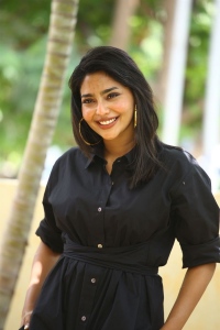 Godse Movie Actress Aishwarya Lekshmi Black Dress Images