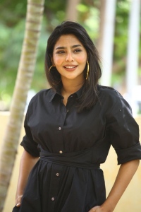 Telugu Actress Aishwarya Lekshmi in Black Dress Images