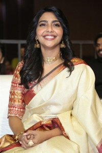 Matti Kusthi Movie Actress Aishwarya Lekshmi Saree Stills
