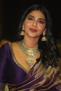 Actress Aishwarya Lekshmi Pictures @ Ponniyin Selvan Pre Release