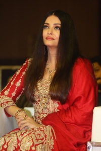 Actress Aishwarya Rai Photos @ PS1 Pre-Release Event