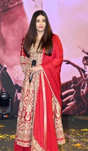 Actress Aishwarya Rai Photos @ PS1 Movie Pre-Release Event