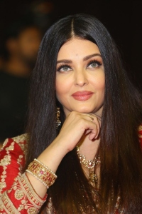 Actress Aishwarya Rai Photos @ PS1 Pre-Release Event