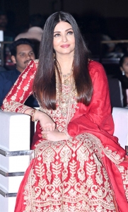 Actress Aishwarya Rai Photos @ PS1 Movie Pre-Release Event