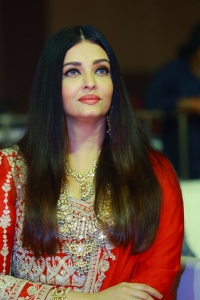 Actress Aishwarya Rai Photos @ Ponniyin Selvan Movie Pre-Release