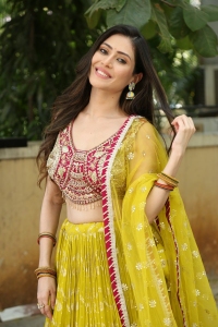 Actress Aishwarya Raj Bhakuni New Images