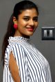 Actress Aishwarya Rajesh Hot Looking New Stills