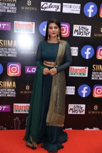 Actress Aishwarya Rajesh Pics @ SIIMA 2021