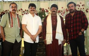 Raam Achanta, Boyapati Sreenu, Balakrishna, Gopi Achanta @ Akhanda 2 Movie Pooja Ceremony Stills