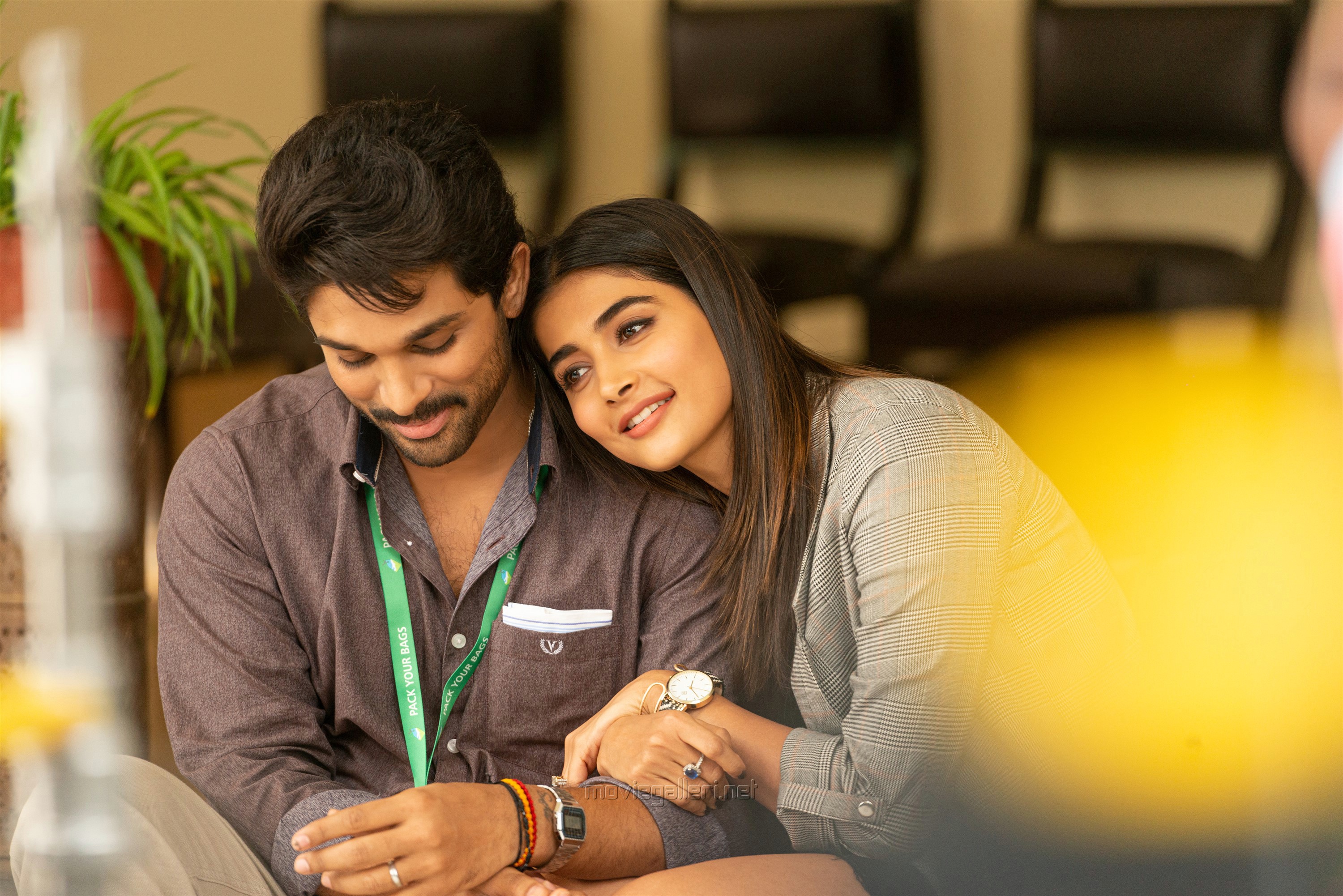 Ala Vaikuntapuramlo Movie Stills HD | Allu Arjun | Pooja Hegde | New