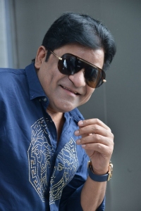 Telugu Comedy Actor Ali Photos @ F3 Movie Interview