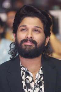 Allu Arjun Latest Pictures @ 18 Pages Pre Release