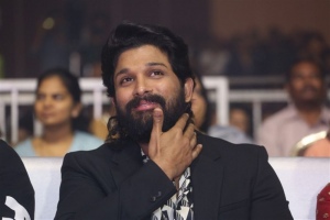 Allu Arjun Latest Pictures @ 18 Pages Pre Release