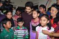 Actor Allu Arjun meets Cancer Kids Photos