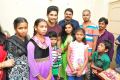 Actor Allu Arjun meets Cancer Kids Photos