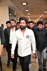 Actor Allu Arjun Pictures @ SIIMA Awards 2021