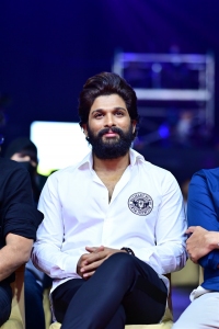 Actor Allu Arjun Pictures @ SIIMA Awards 2021